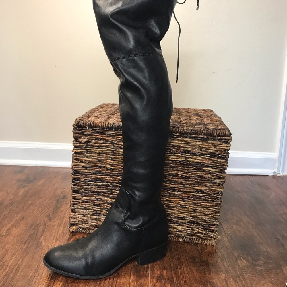 Faux Leather thought light boots